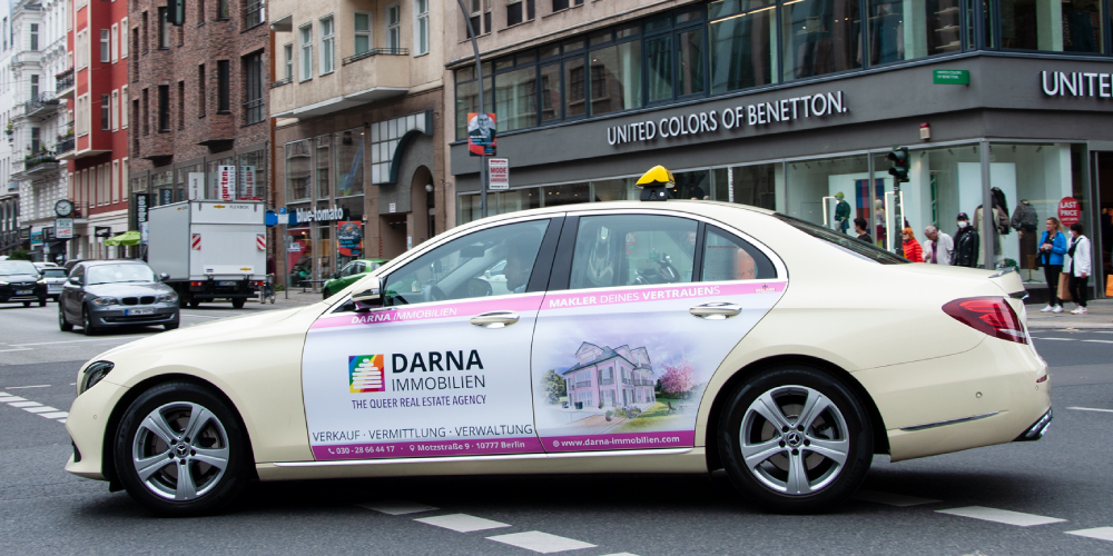 Berliner Taxiwerbung Referenz Darna Immobilien 